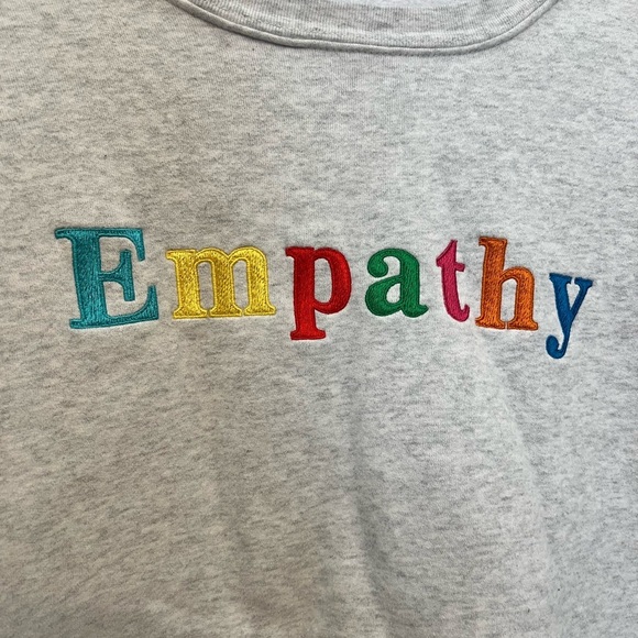 Mayfair Group gray empathy sweatshirt cozy - Picture 2 of 10